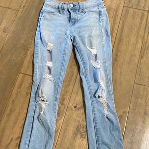 Girls Pac Sun distressed jeans